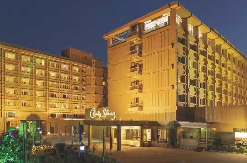 Hotel Clarks Shiraz, Agra