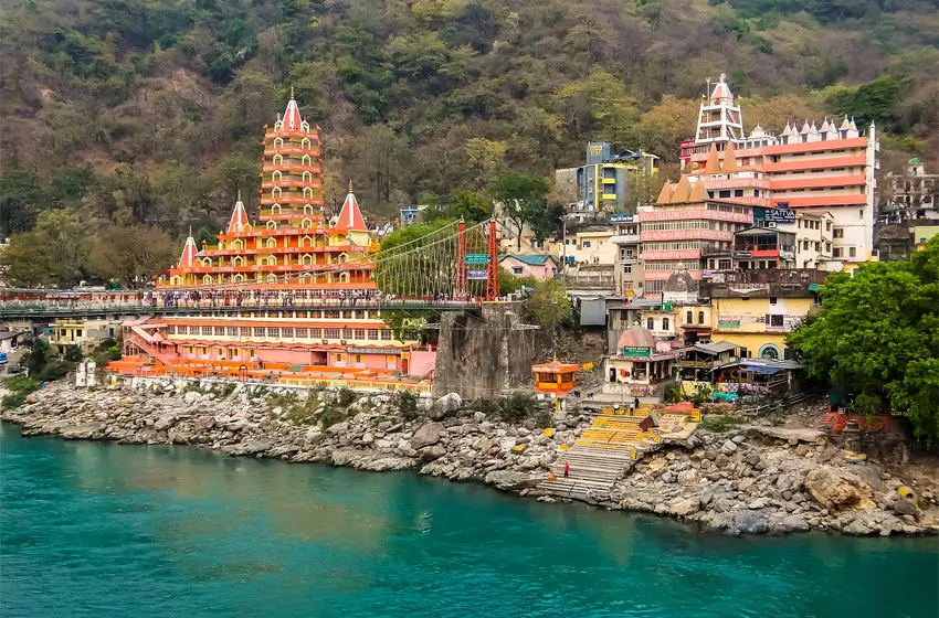 Rishikesh – The Global Capital of Yoga & Himalayan Wellness