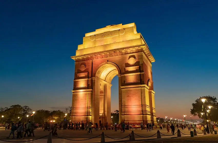 Delhi: Arrival in India