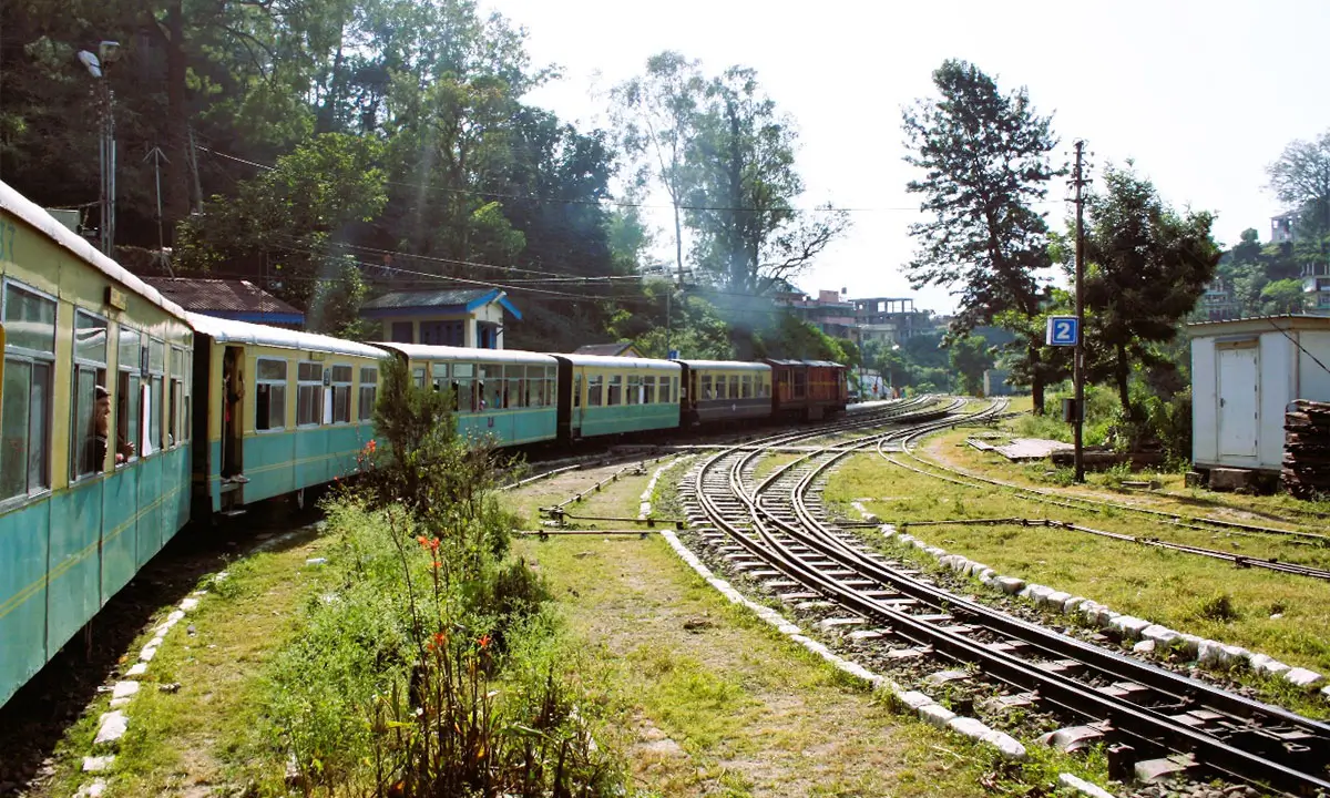 Escape to India: Luxury Golden Triangle & Shimla Getaway