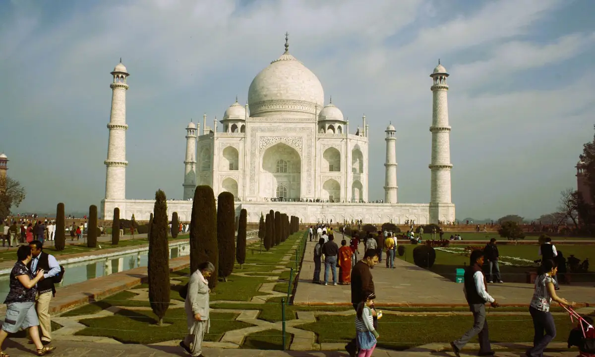 India’s Heritage Trail: Taj, Tigers & Royal Cities